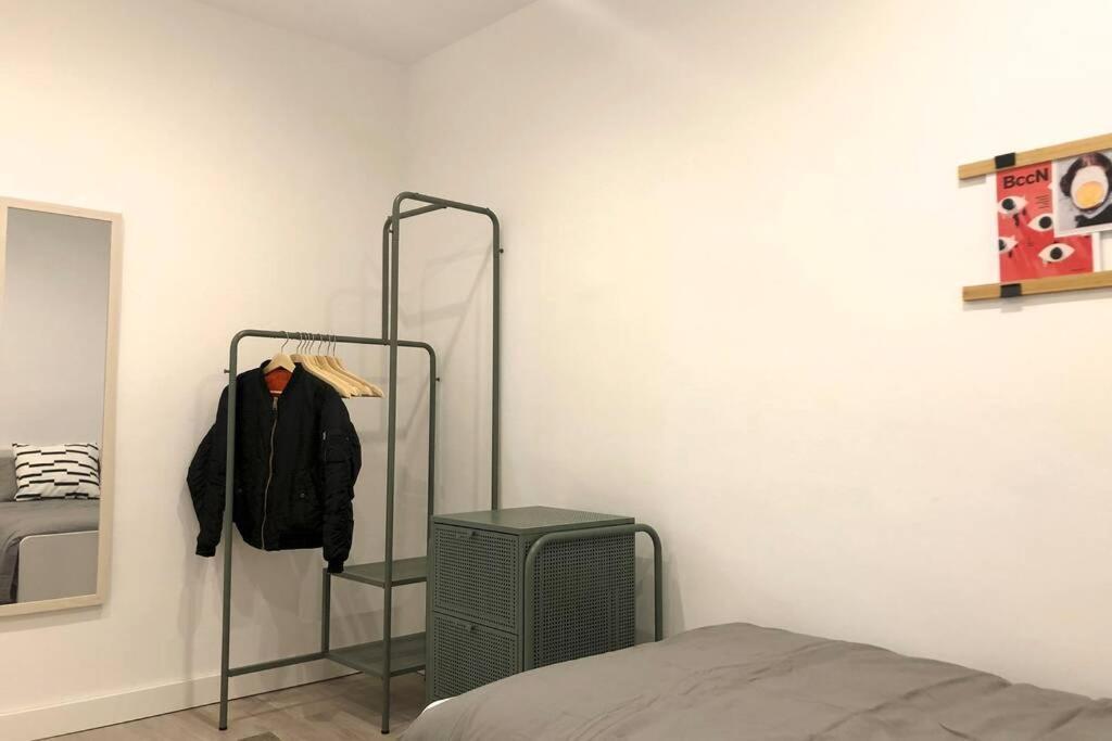 Apartamento M5 Cool Terrace. Metro 1 Min. Center 15' By Metro Esplugues de Llobregat Exterior foto