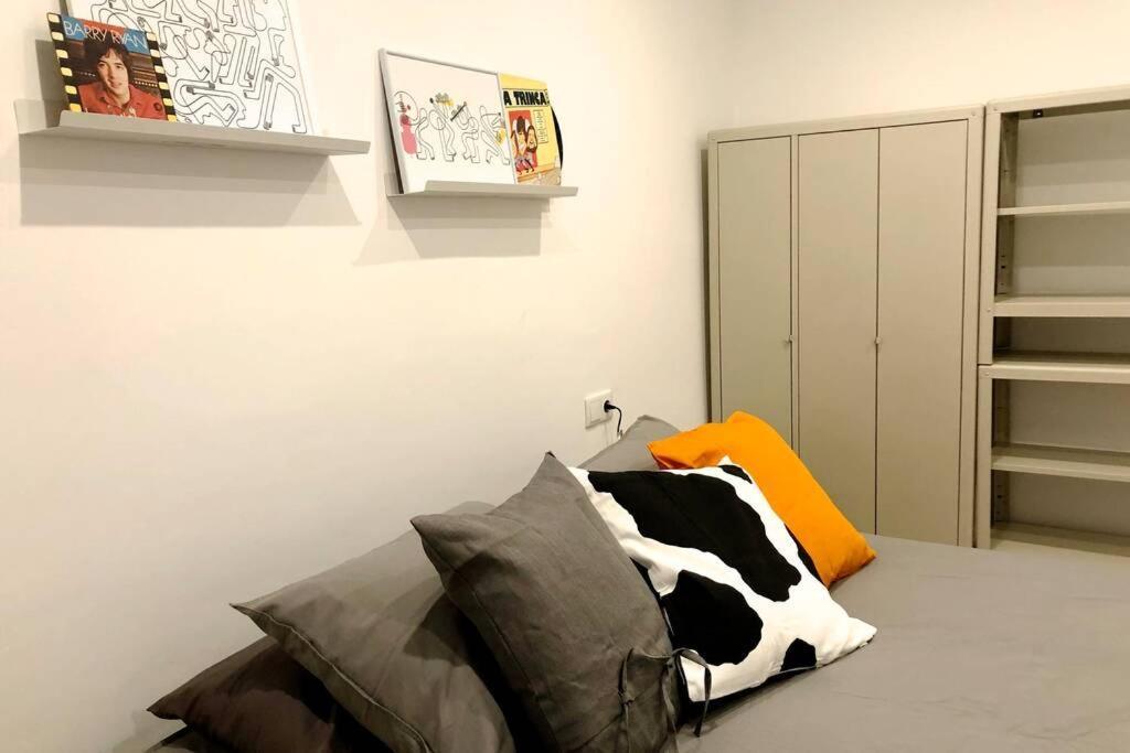 Apartamento M5 Cool Terrace. Metro 1 Min. Center 15' By Metro Esplugues de Llobregat Exterior foto