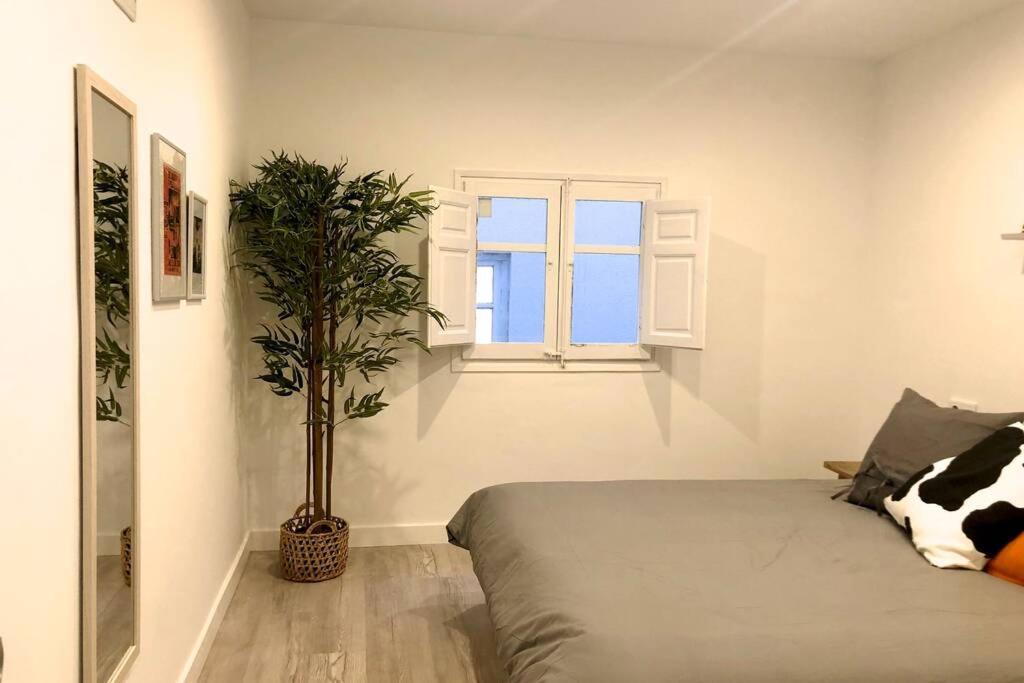 Apartamento M5 Cool Terrace. Metro 1 Min. Center 15' By Metro Esplugues de Llobregat Exterior foto