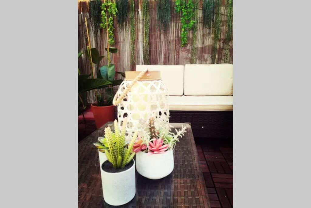 Apartamento M5 Cool Terrace. Metro 1 Min. Center 15' By Metro Esplugues de Llobregat Exterior foto